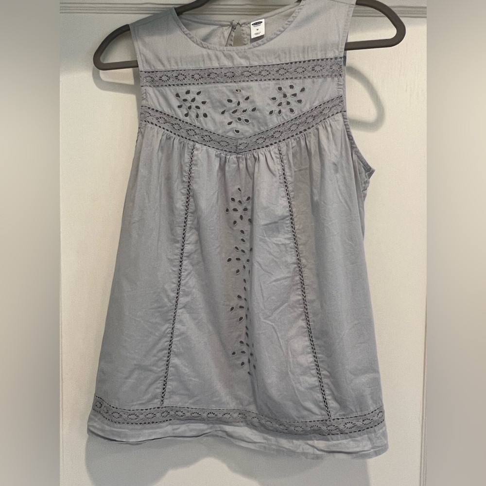 Old Navy Eyelet Top, M